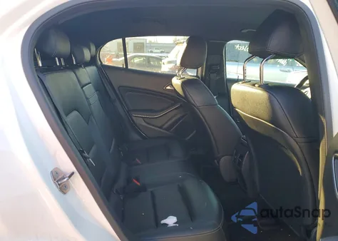 2019 Mercedes-Benz Gla 250 from USA, damaged, VIN WDCTG4EB3KJ549600